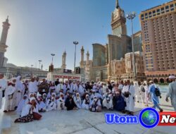 Pamit Pulang, Jemaah Haji Kloter 10 Asal Madina Laksanakan Tawaf Wada’