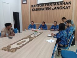 Masyarakat adat Kampung Secanggang Datangi BPN Langkat, Tolak Rencana Pembaharuan HGU PTPN II : Bisa Menimbulkan Konflik 