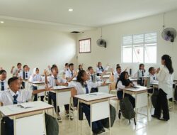 Beban Kerja Guru Berdasarkan Permendikbud 11/2025  Sesuai Hitungan: 37,5 Jam per Pekan