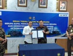 Pemkab Deli Serdang Terima 2 Kapal Rampasan Negara dari PSDKP Belawan
