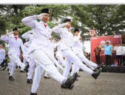 EKSKLUSIF: Di Tengah Gerimis, Bupati Asri Ludin & Wakil Lom Lom Suwondo Lepas Kirab Bela Negara ke-77