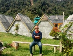 Lalat di Air Suci, Lalat di Madu Manis: Paradoks Hati Manusia dalam Memaafkan dan Membuang. Oleh; Hasan Basri Siregar Ketua JWI Deli Serdang.