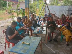 Wartawan Deli Serdang Pererat Silaturahmi di Arisan Bulanan: “Rumah Edi Yansyah Jadi Saksi Keakraban di Tengah Hembusan Angin Pantai Labu”