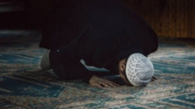 Rahmat Allah yang Turun dan Hijab yang Menutup: Pelajaran dari Al-Qur’an dan Sunnah