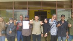 Kawal Pendataan, Forum Masyarakat Korban Bencana Banjir Kabupaten Langkat Kunjungi Kantor Camat Tanjung Pura