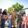 Mulai Rehab Total SDN 108076 Tanjung Selamat, Bupati Asri Ludin: Guru Harus Semangat, Mereka Pencetak Pemimpin Masa Depan      “Selain bangun kelas, lab, dan UKS, Bupati Deli Serdang tekankan guru jadi kunci keberhasilan pendidikan di sekolah yang diperbaiki”.