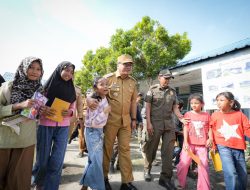 Mulai Rehab Total SDN 108076 Tanjung Selamat, Bupati Asri Ludin: Guru Harus Semangat, Mereka Pencetak Pemimpin Masa Depan      “Selain bangun kelas, lab, dan UKS, Bupati Deli Serdang tekankan guru jadi kunci keberhasilan pendidikan di sekolah yang diperbaiki”.
