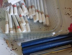 Efek Harga Rokok Mahal: Warga Lubuk Pakam Kini Bikin Rokok Sendiri, Hemat Sampai 75%”     Diprakarsai Ketua JWI Deli Serdang: “Bisa Merokok Berkelas Tapi Kantong Aman”