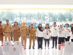 2.088 Mahasiswa Unimed Dilepas Jadi Agen Perubahan di 51 Desa Deli Serdang        “Keberhasilan KKN Diukur Dari Manfaat Yang Dirasakan Masyarakat”