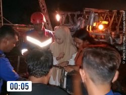 30 Warga Terjebak di Wahana Pasar Malam Lau Dendang, Tim Gabungan Damkar dan Rescue Evakuasi di Tengah Malam