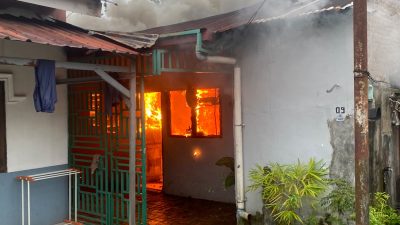 Kebakaran Rumah Di jalan Eka Warni Medan Johor. 