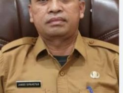 Imbauan Bupati Asri Ludin Diabaikan! Kadis SDAMBK Janso Sipahutar Dinilai ” Tidak Konek ” Jalan Baru Sebulan Terkelupas