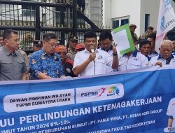 Massa Buruh FSPMI Geruduk Kantor DPRD Sumut, Tuntut Disahkannya UU Pelindungan Buruh tanpa Omnibus Law